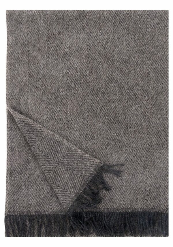 Maria Wool Throw Blanket - Lapuan Kankurit Bed Throws - Image 3