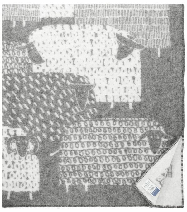 Pakapaat Wool Throw Blanket Lapuan Kankurit Childrens Throws - Image 2