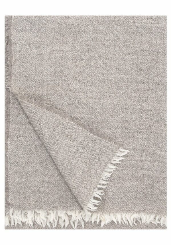 Sara Wool Throw Blanket - Lapuan Kankurit Bed Throws - Image 4