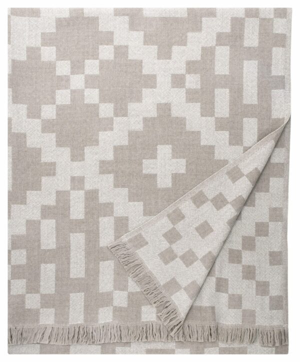 Huvila Merino Wool Blanket - Lapuan Kankurit Bed Throws - Image 4
