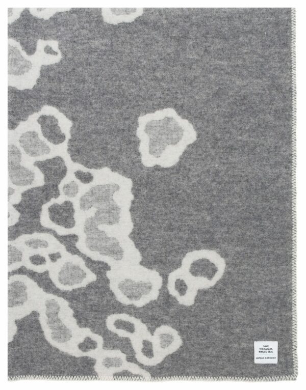 Saimaannorppa Wool Throw Blanket Lapuan Kankurit Bed Throws