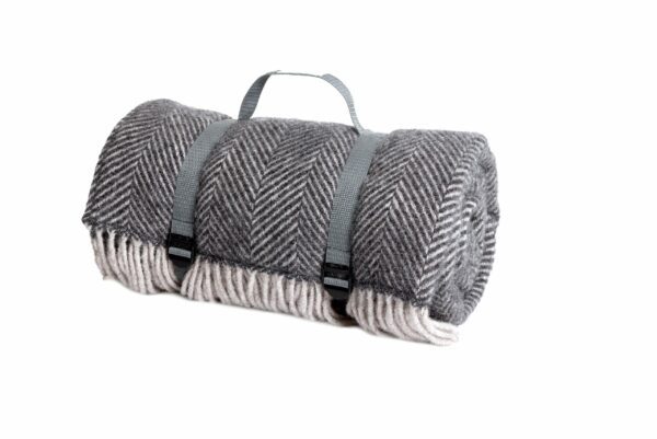 Polo Outdoor Picnic Blanket Tweedmill Picnic Rug Rolls - Image 6