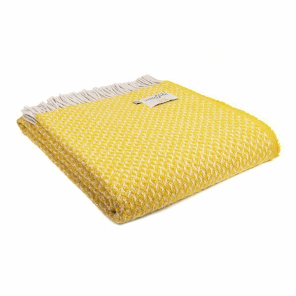 Diamond Wool Throw Blanket Tweedmill Wool Bed Throws - Image 2